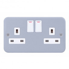 Selectric Metal Clad 2 Gang 13A Switched Socket