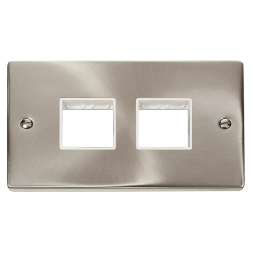 CLICK VPSC404WH FRONTPLATE 2G 4APERTURE