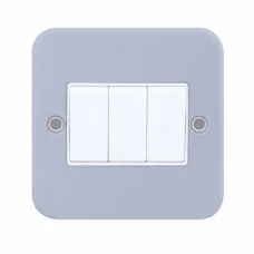 Selectric Metal Clad 3 Gang 10A 2 Way Switch