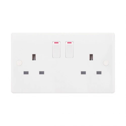 Selectric Smooth 2 Gang 13A Switched Socket