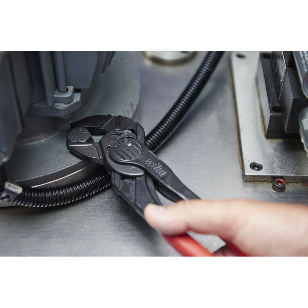 Wiha 40923 Classic Push Button Water Pump Pliers 250mm (46mm Capacity)