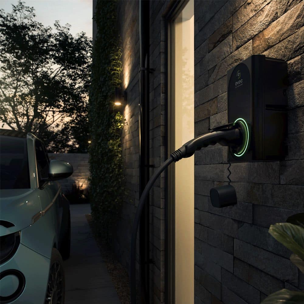 EVEC 7.4kW Single Phase Untethered Domestic EV Charger VEC01