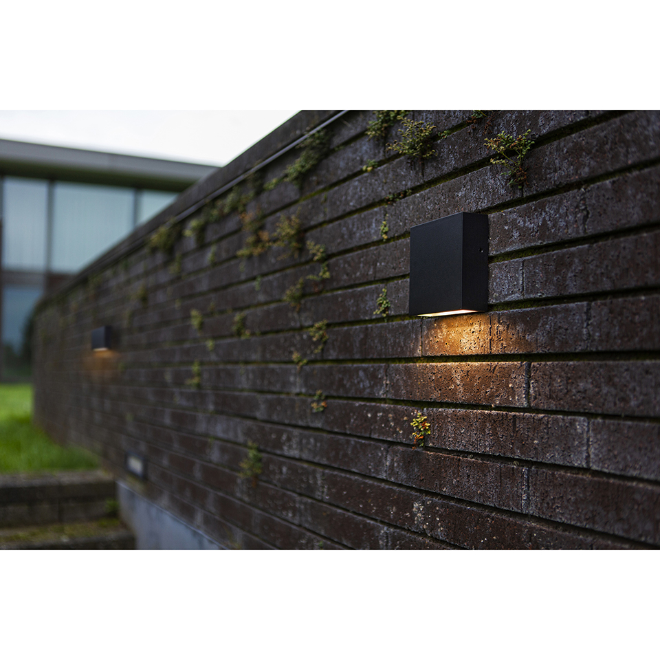 GEMINI XF IP54 INTEGRATED LED WALL LIGHT IN MATT BLACK 800 LUMEN 3000K