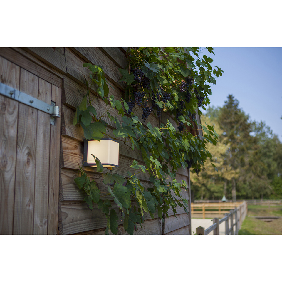 DOBLO LED CUBIC WALL LIGHT 3K 1500LM 19.1W