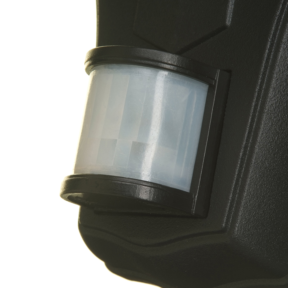 CORNICHE PIR IP44 E27 WALL LIGHT IN BLACK