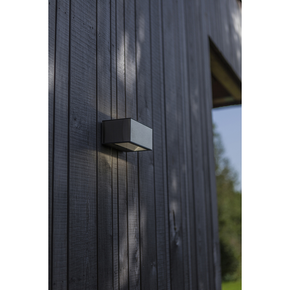 GEMINI IP54 INTEGRATED LED WALL LIGHT IN DARK GREY 500 LUMEN 4000K