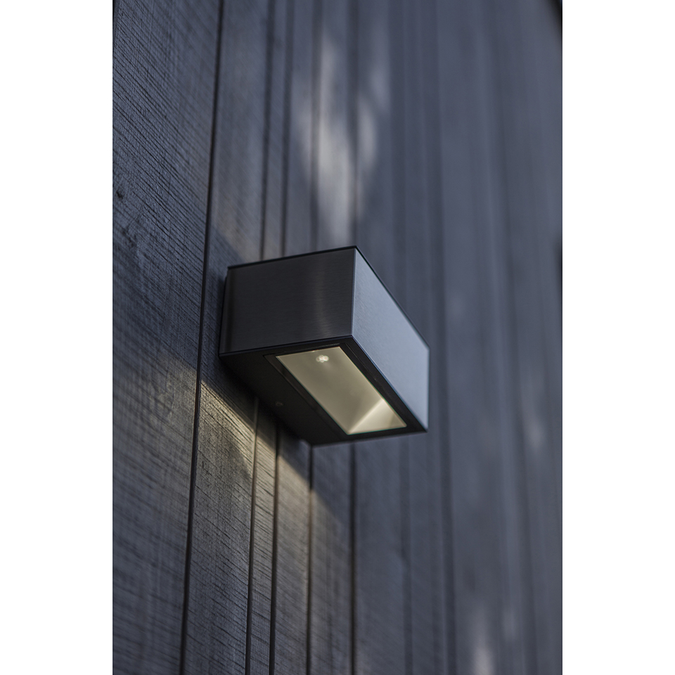 GEMINI IP54 INTEGRATED LED WALL LIGHT IN DARK GREY 500 LUMEN 4000K