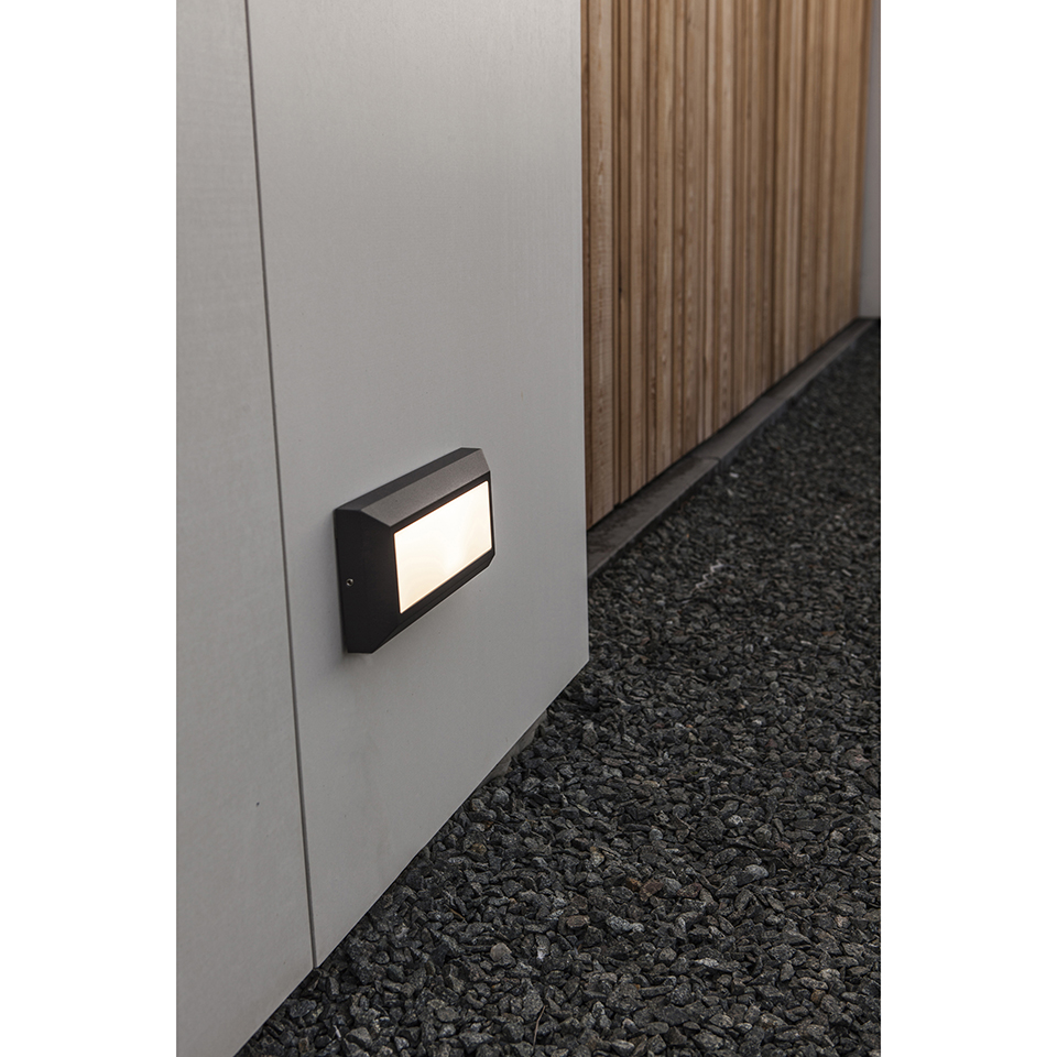 HELENA IP54 INTEGRATED LED WALL LIGHT IN DARK GREY 400 LUMEN 4000K