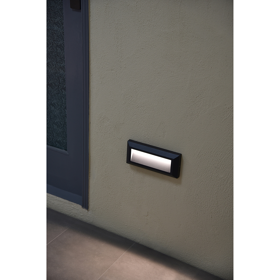 HELENA IP54 INTEGRATED LED WALL LIGHT IN DARK GREY 400 LUMEN 4000K