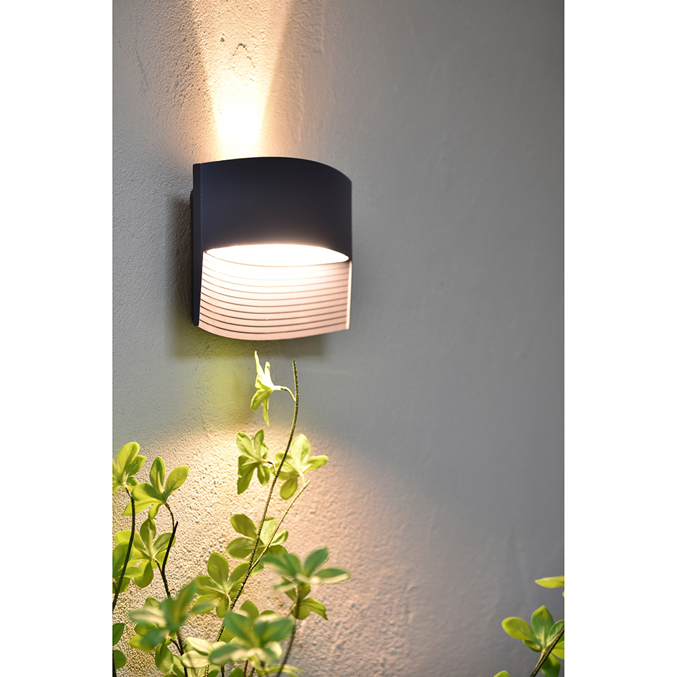 LOTUS IP54 INTEGRATED LED WALL LIGHT IN DARK GREY 500 LUMEN 3000K