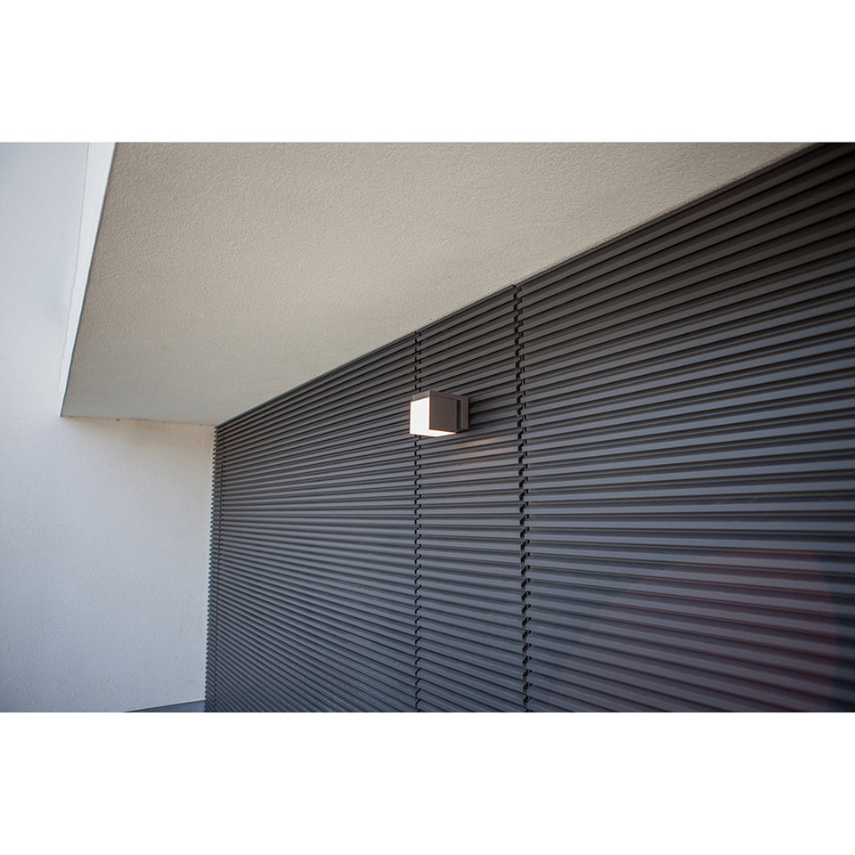 CUBA IP54 INTEGRATED LED WALL LIGHT IN MATT BLACK 600 LUMEN 3000K