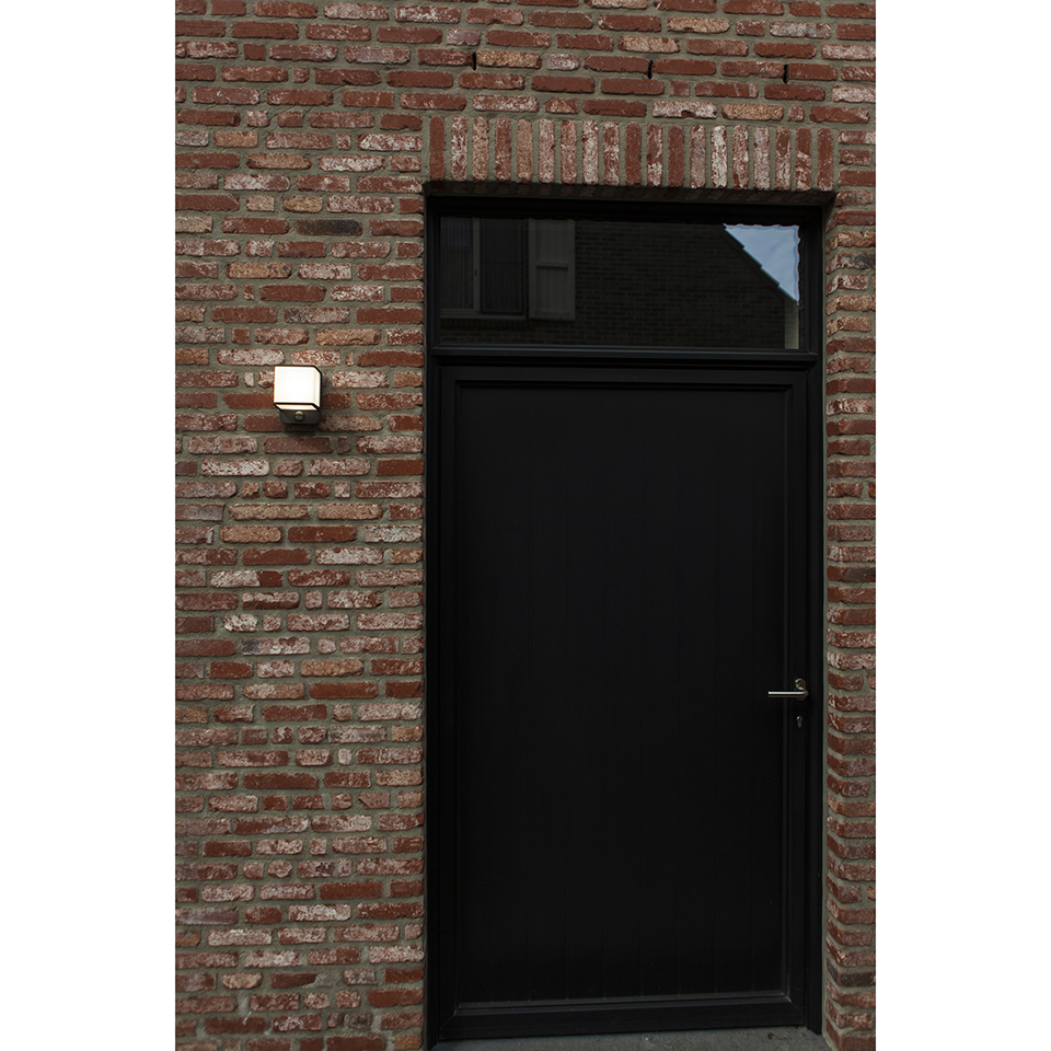 DOBLO OUTDOOR LED WALL LIGHT PIR DARK GREY
