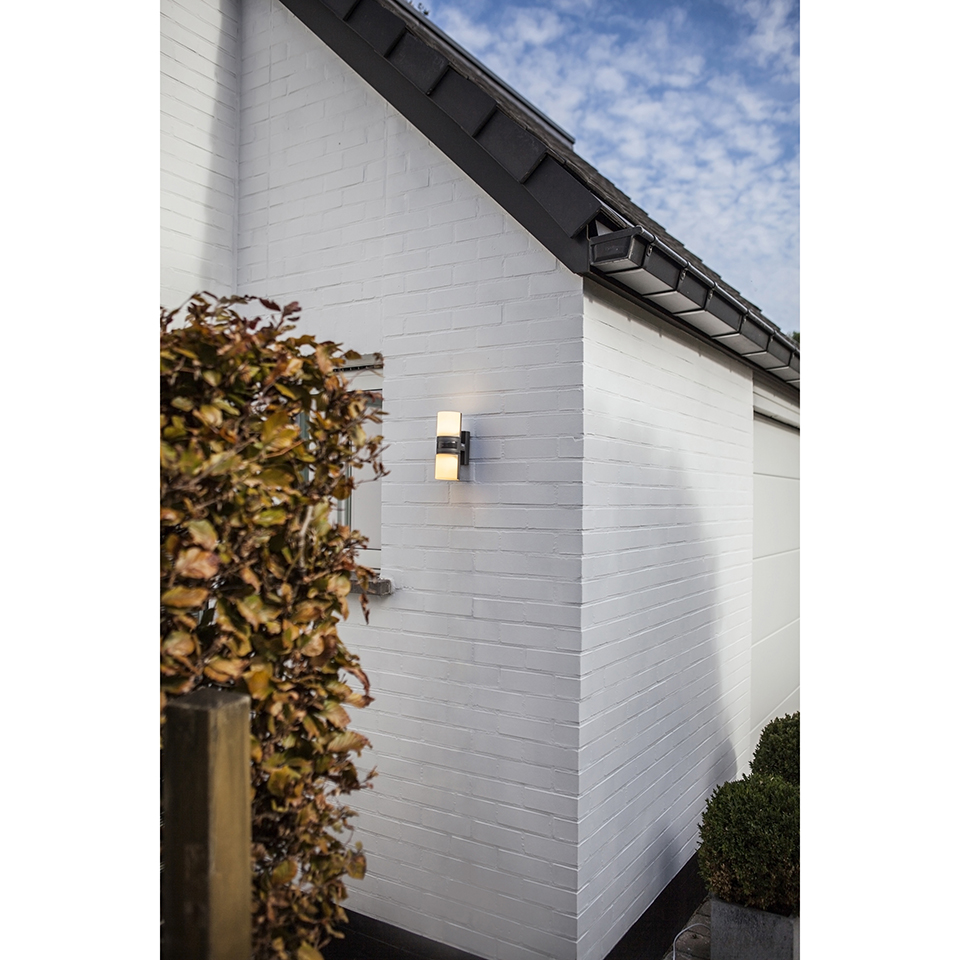 CYRA PIR IP54 INTEGRATED LED WALL LIGHT WITH ADJUSTABLE HEADS IN DARK GREY 1000 LUMEN 3000K