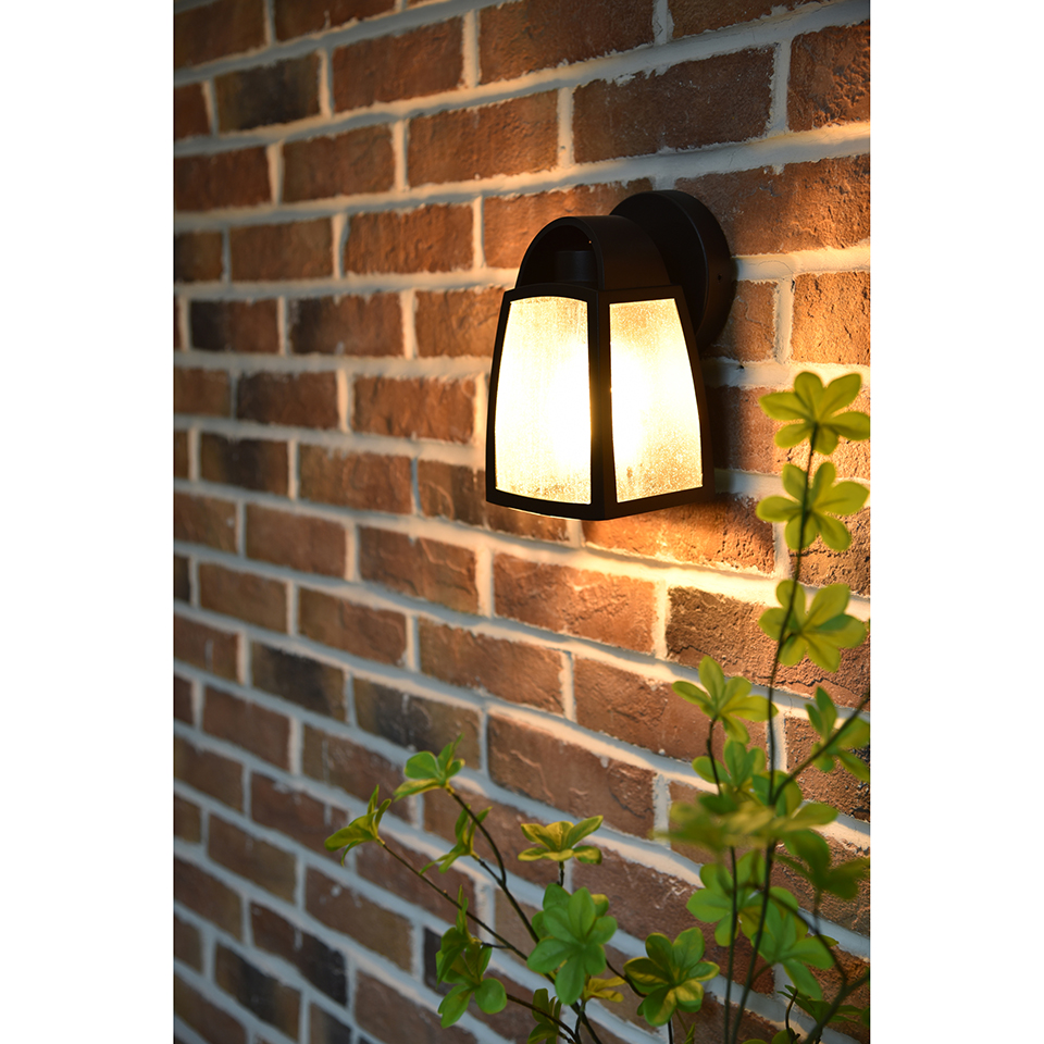 KELSEY IP44 E27 WALL LIGHT IN BLACK WITH WATER GLASS