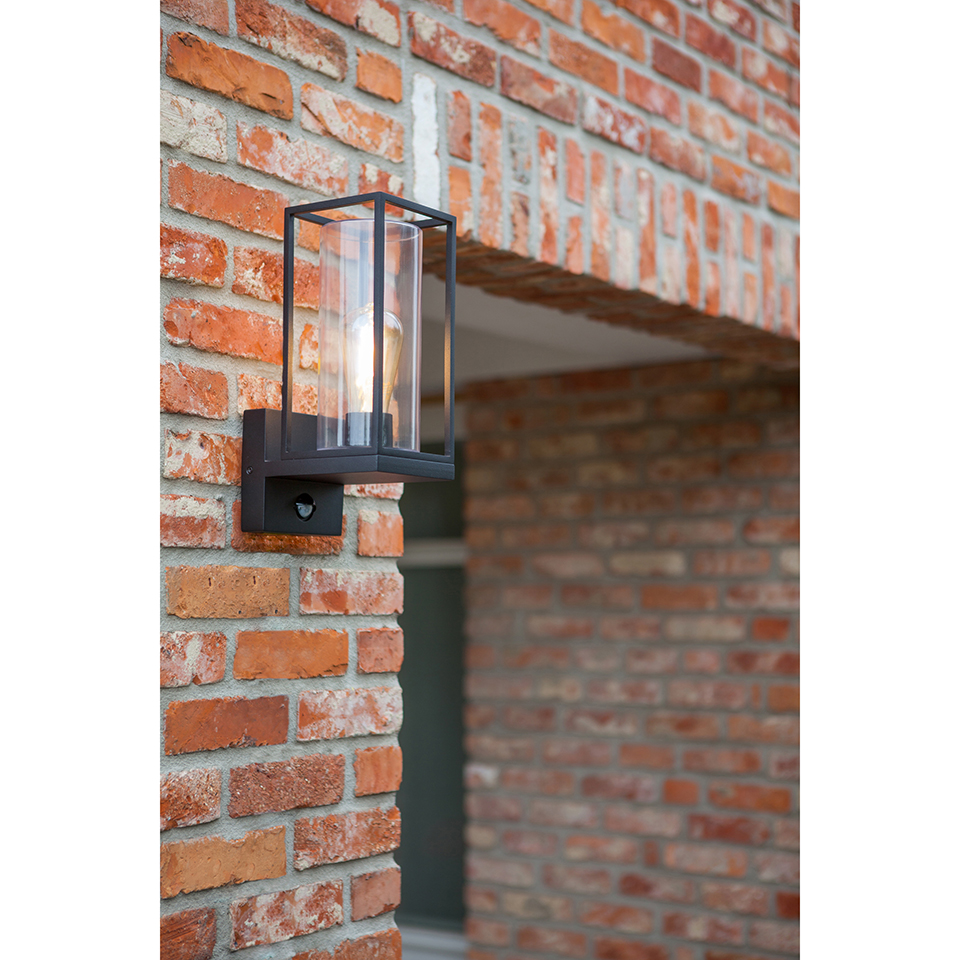 FLAIR PIR IP44 E27 WALL LIGHT IN MATT BLACK