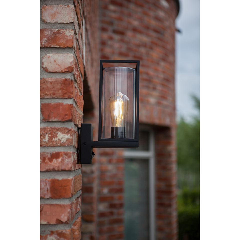 FLAIR PIR IP44 E27 WALL LIGHT IN MATT BLACK