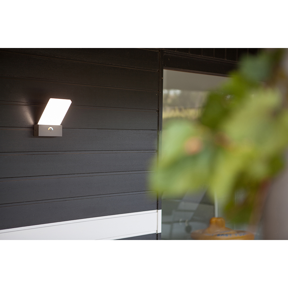 KIRA IP54 INTEGRATED LED WALL LIGHT IN DARK GREY 1200 LUMEN 4000K