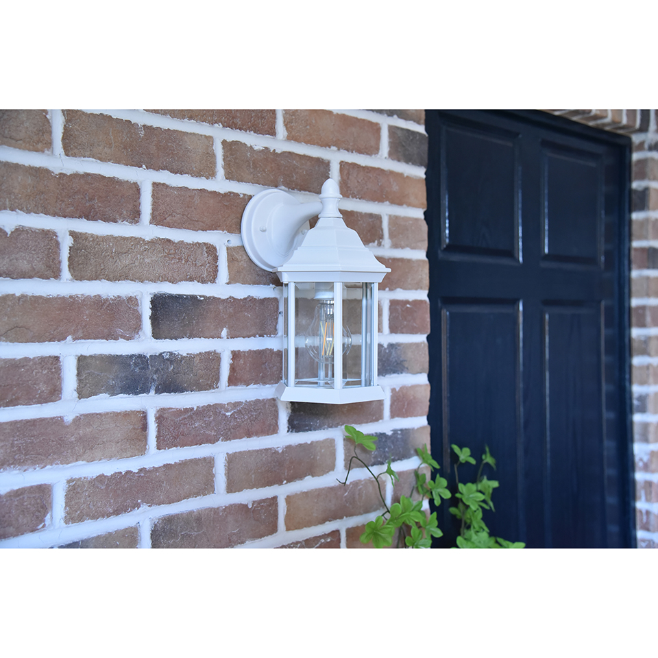 DORSET IP23 E27 WALL LIGHT IN WHITE