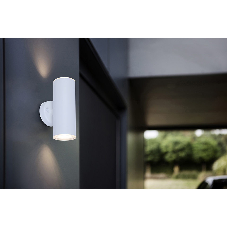 GRANGE IP44 INTEGRATED LED WALL LIGHT IN WHITE 760 LUMEN 3000K