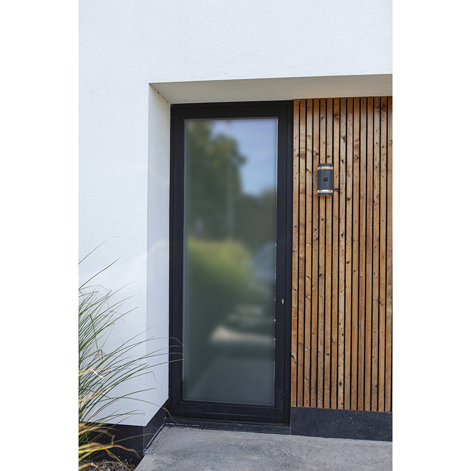 FOCUS PIR IP44 2x GU10 UP & DOWN WALL LIGHT IN DARK GREY