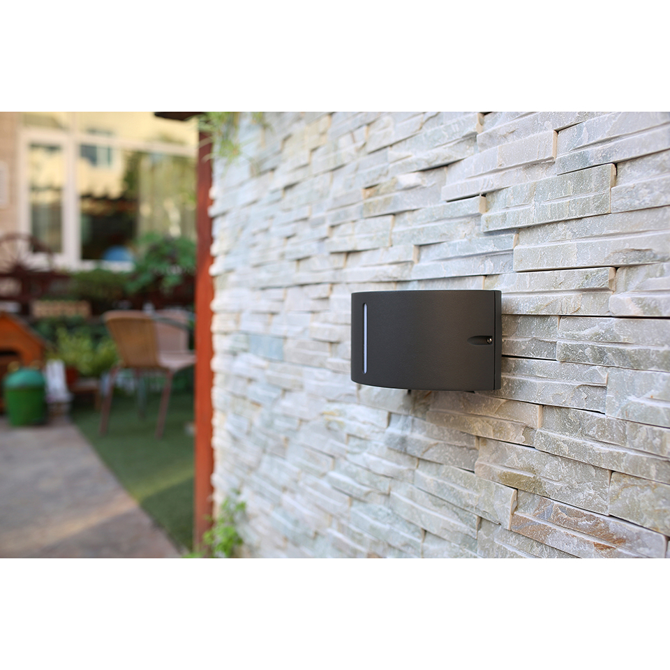 BONN IP54 E27 WALL LIGHT IN DARK GREY