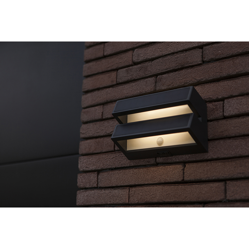BARLO SOLAR LED WALL LIGHT PIR DARK GREY