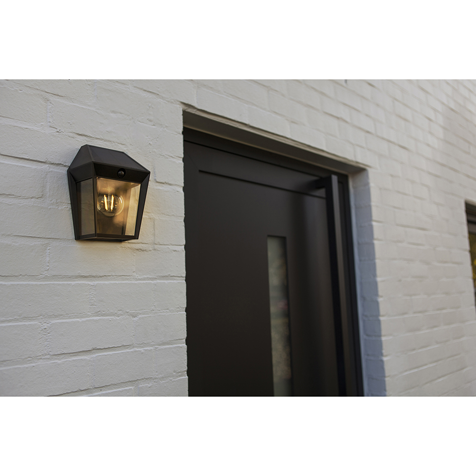 AVONY SOLAR WALL LIGHT PIR E27 W/BULB BLACK