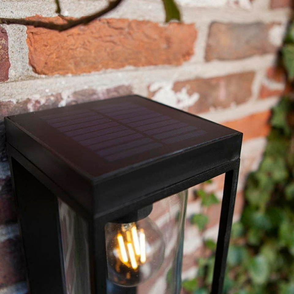 FLAIR SOLAR WALL LIGHT PIR E27 W/BULB BLACK