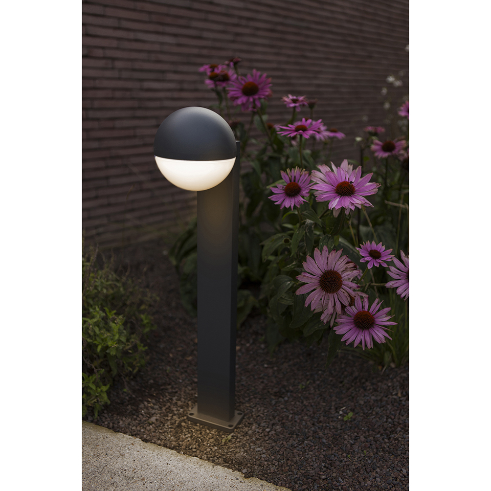 CORNICHE IP44 E27 STANDING LIGHT IN BLACK