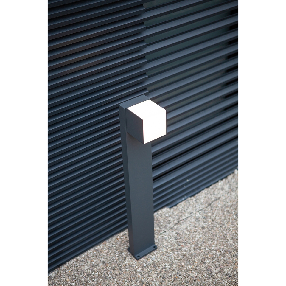 CUBA IP54 INTEGRATED LED POLE LIGHT WITH ADJUSTABLE HEAD IN DARK GREY 600 LUMEN 3000K