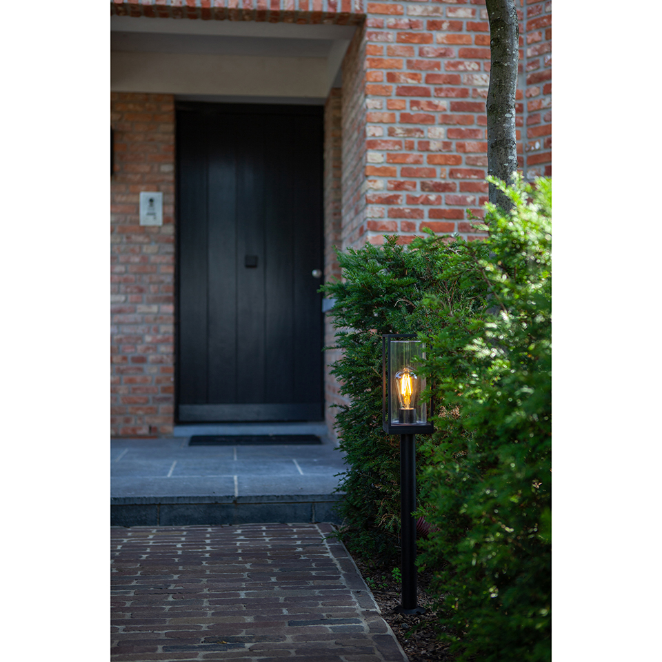 FLAIR IP44 E27 POLE LIGHT IN MATT BLACK