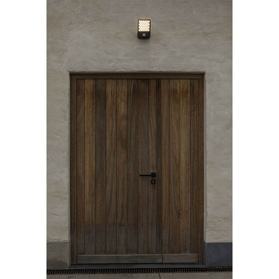 ATLANTIS OUTDOOR LED SECURITY LIGHT PIR DARK GREY(4000K) 14W