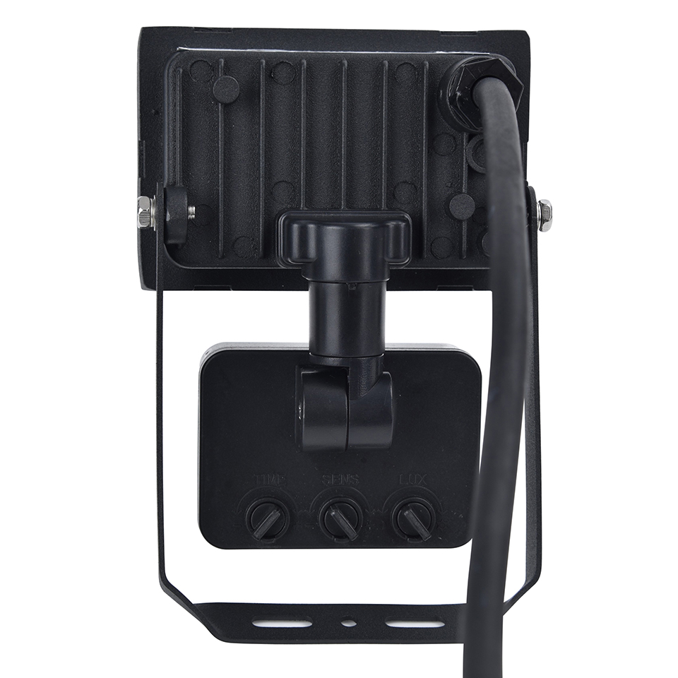 HALO 10W, 950lm LED Floodlight with PIR