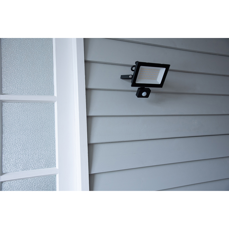 HALO 30W, 2850lm LED Floodlight with PIR