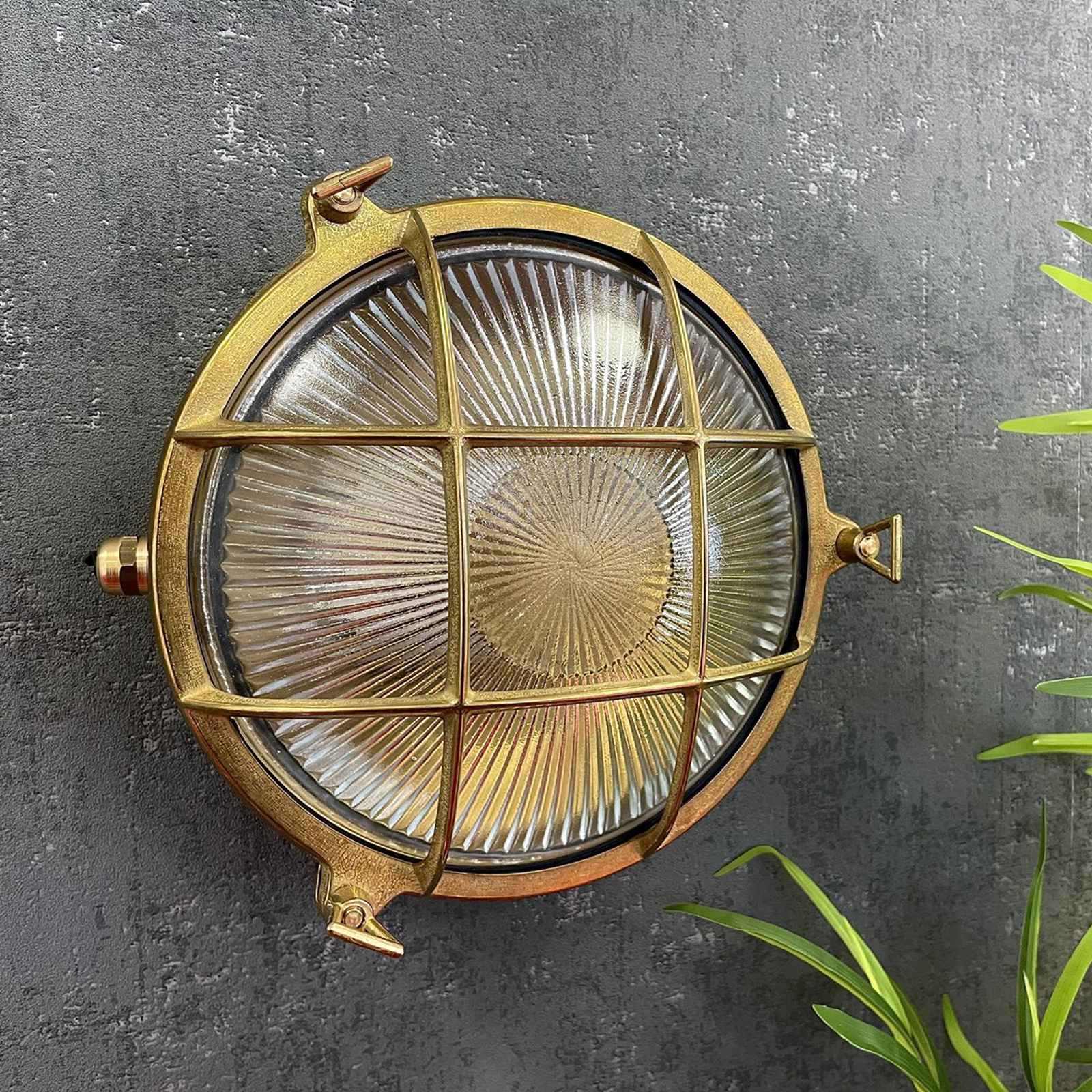 Grand Cabin Bulkhead (Raw Brass)