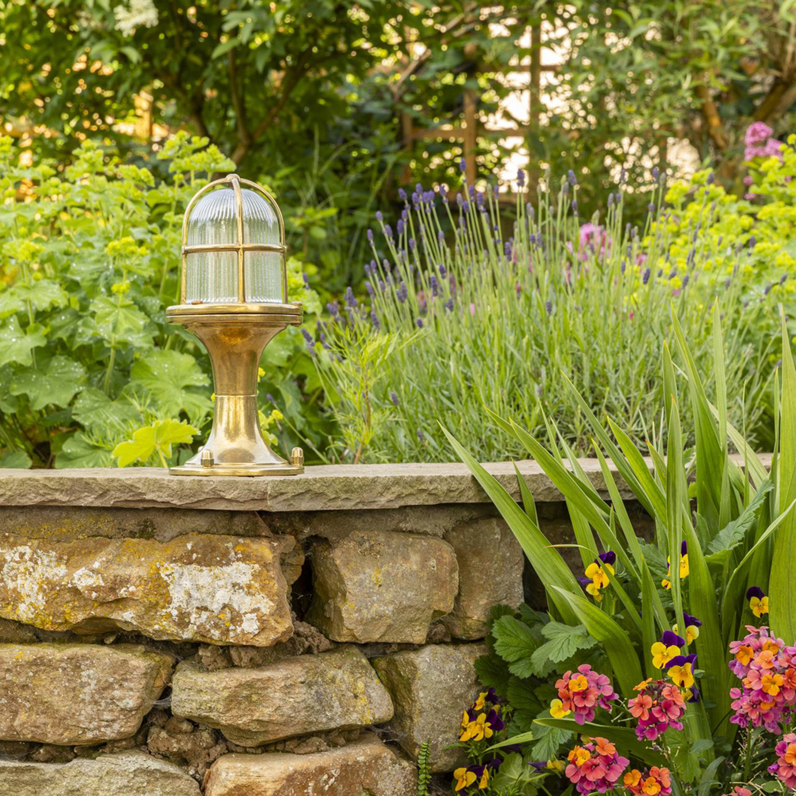 Wellington Post Lantern (Raw Brass)