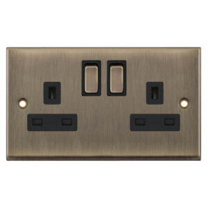 13 Amp Socket Outlets DP + 2 Earth Terminals - Switched - Range Selectric 7M-PRO