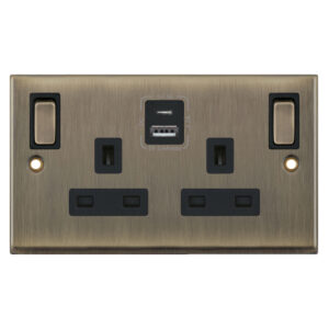 13 Amp Socket Outlets- 2 Gang Switched SP Outboard Rockers + 2 Earth - Terminals with 1 x USB Type A & 1 x USB Type C (2.4A / 3A) -  Selectric 7M-PRO