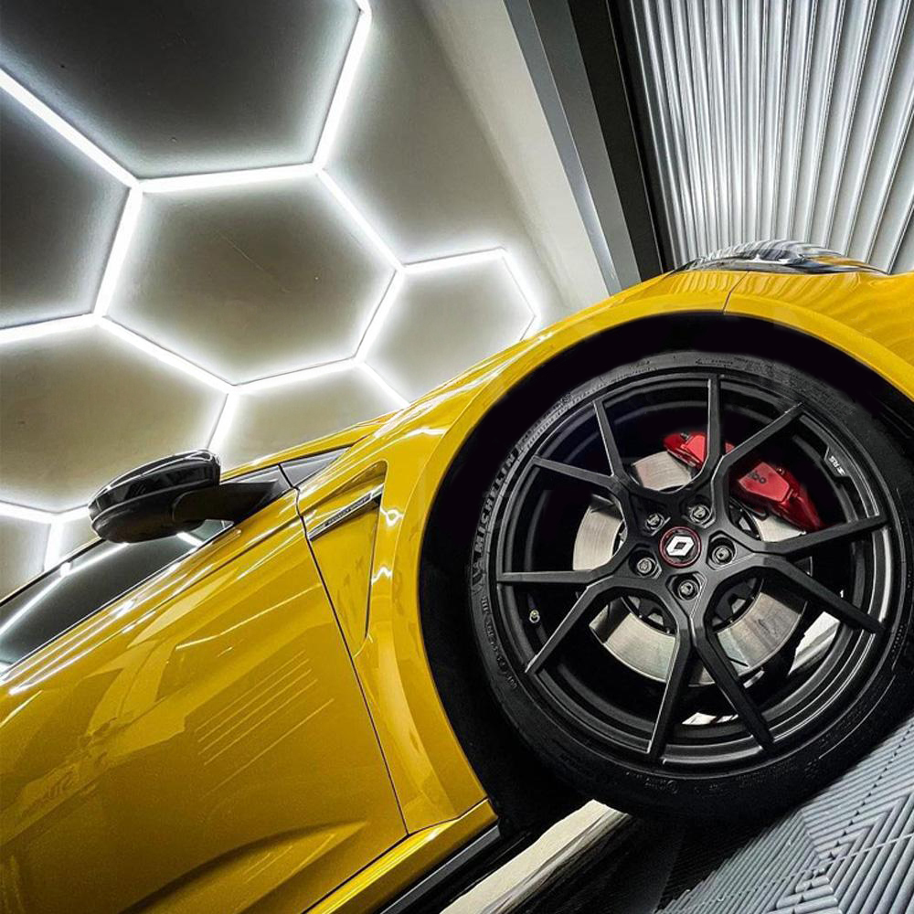 Hexagon Lighting 8 Grid System Long