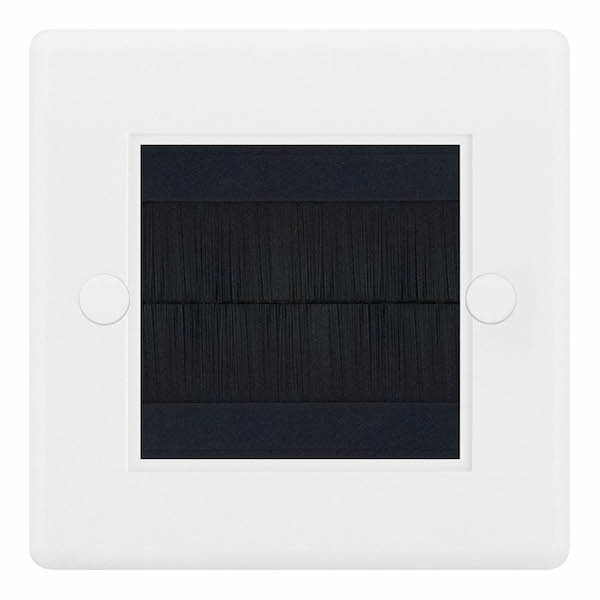 Selectric 2 Aperture Brush Plate White with Black Brush