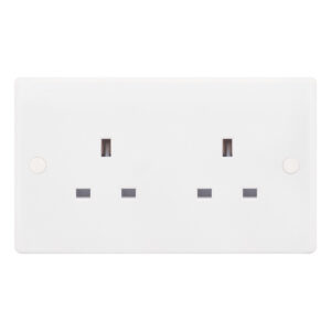 13 Amp Socket Outlets + 2 Earth Terminals - Unswitched - Range Selectric Smooth