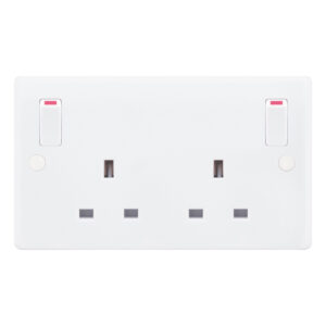 2 Gang Switched DP with Outboard Rockers & 2 Earth Terminals - Range Selectric Smooth
