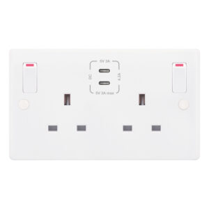 13 Amp USB Socket Outlet - 2 Gang Switched SP with Outboard Rockers, 2 Earth -  Selectric Smooth