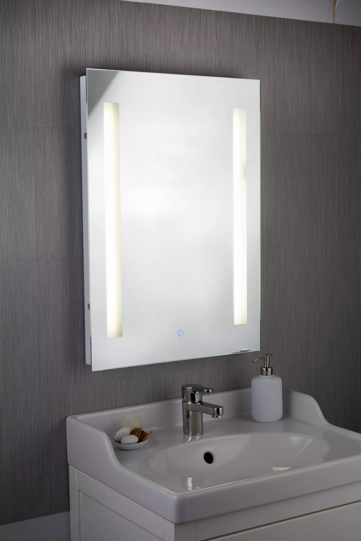 Searchlight Bathroom Mirror w Shaving Socket Chrome & Frosted IP44